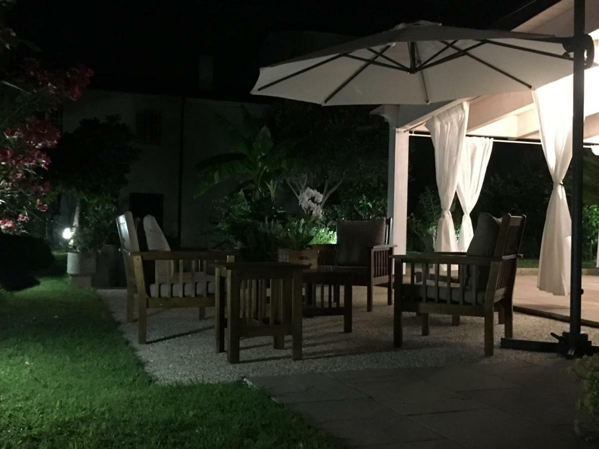 Casa Vittoria Villa Camaiore Exterior photo